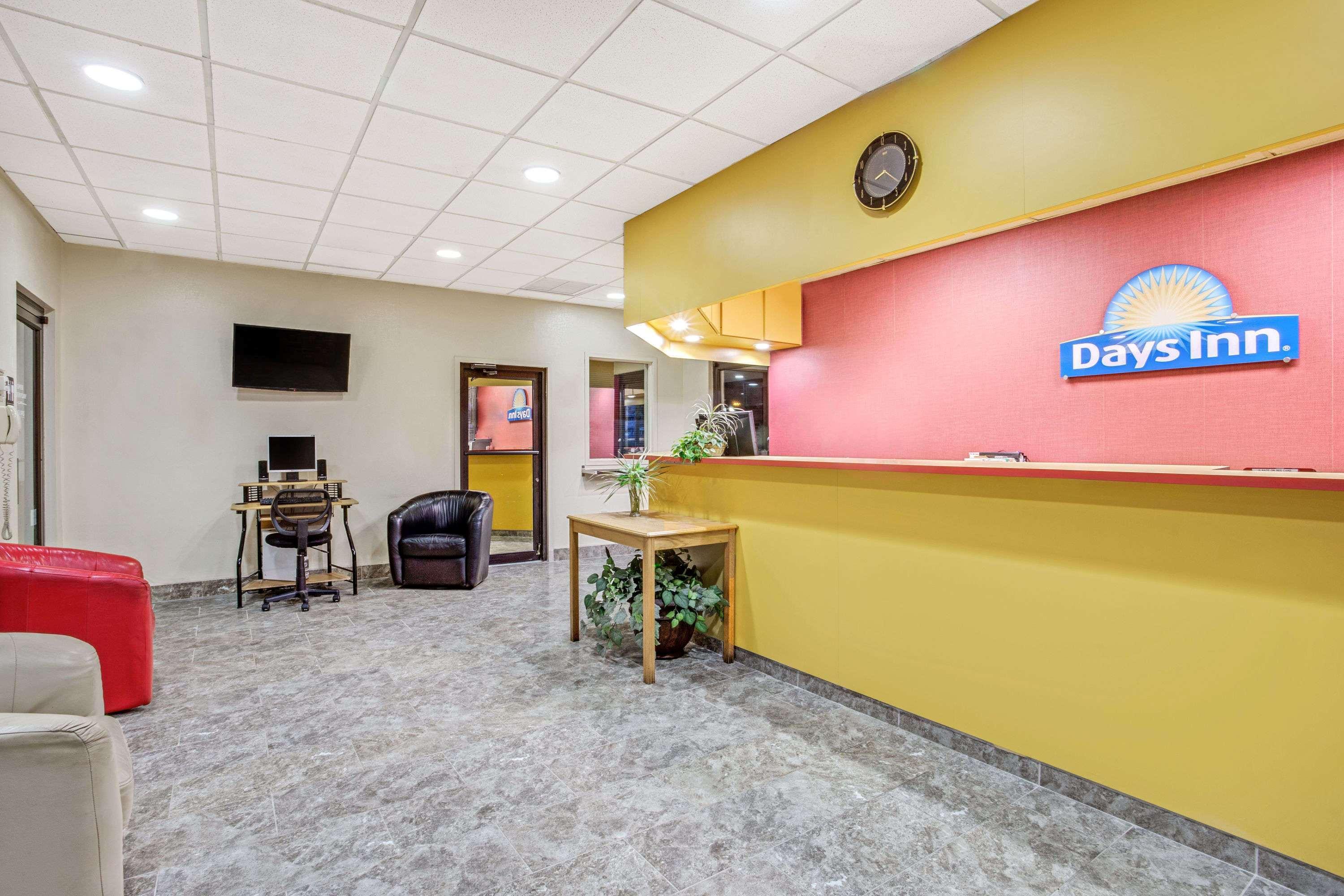 Days Inn By Wyndham Bradenton - Near The Gulf Dış mekan fotoğraf